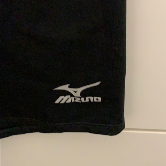 Mizuno Volleyball Spandex - Picture 2 of 3